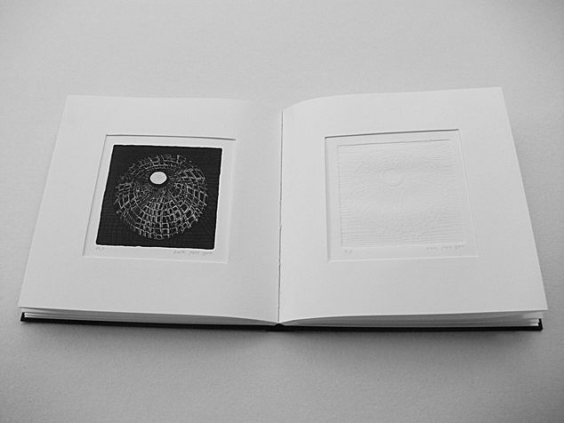 book A 10 engraving book - etching & embossed of  beads that left there 